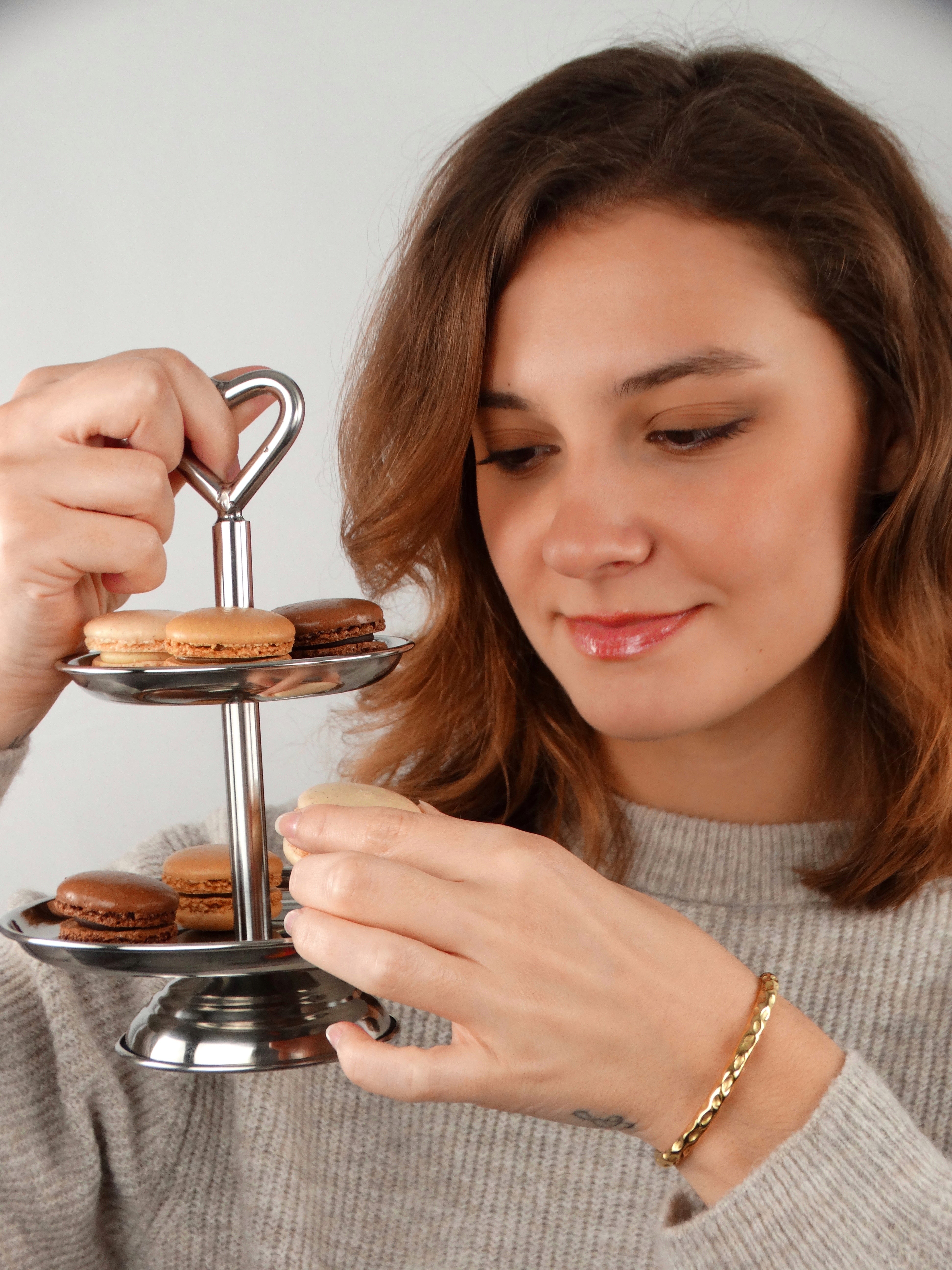 MACARON